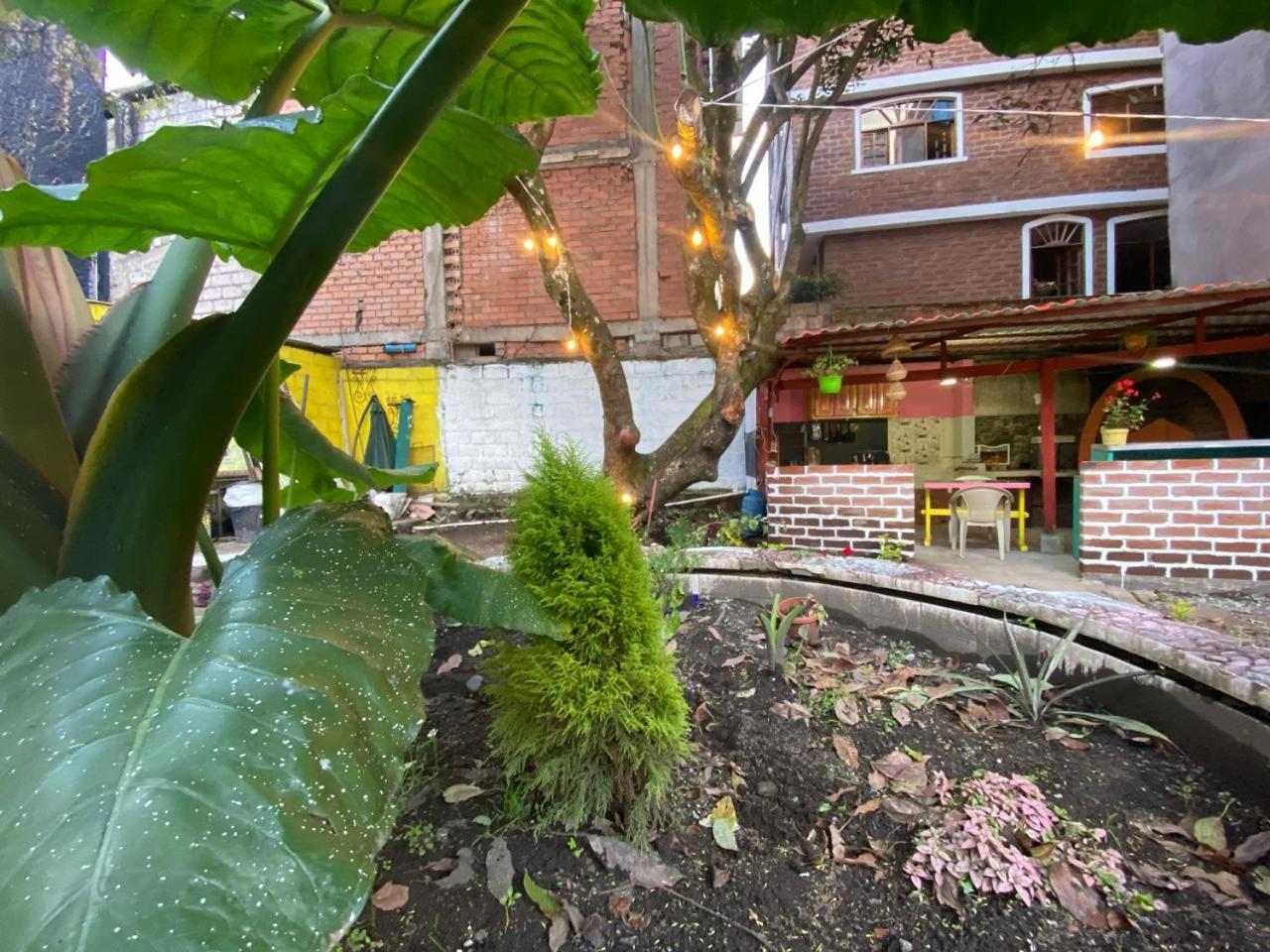 Garden House Hostal Baños Exterior foto