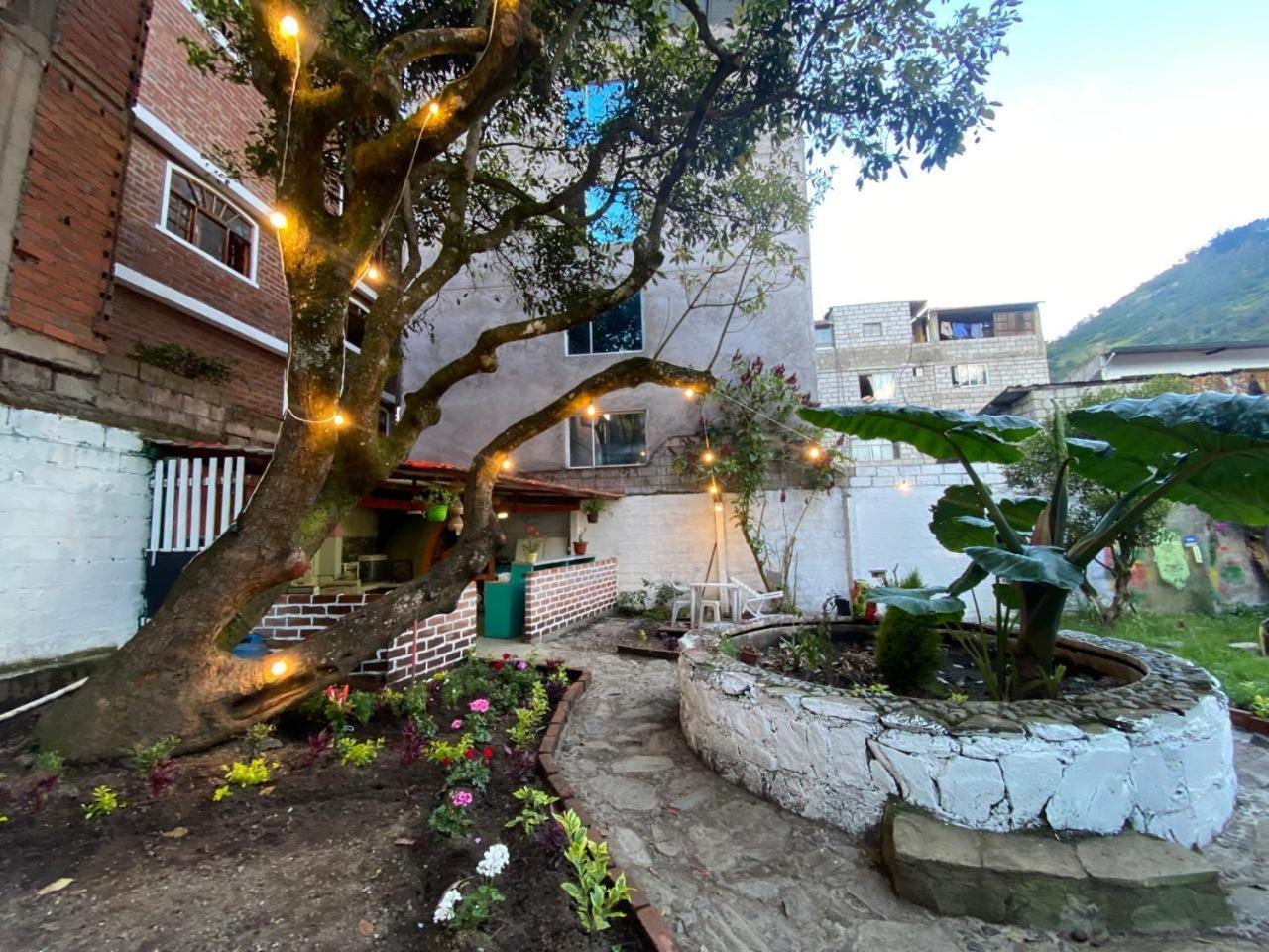 Garden House Hostal Baños Exterior foto