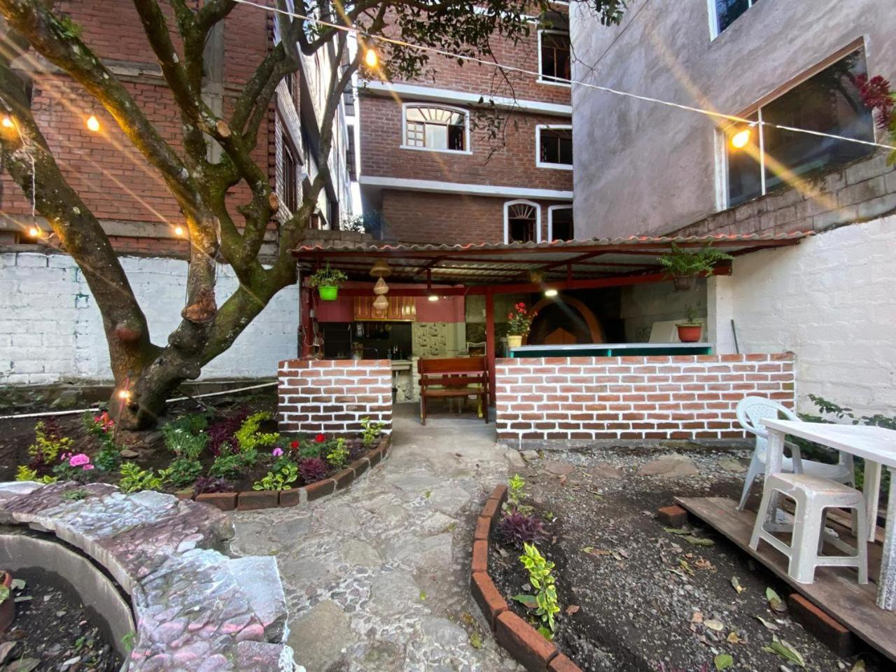 Garden House Hostal Baños Exterior foto