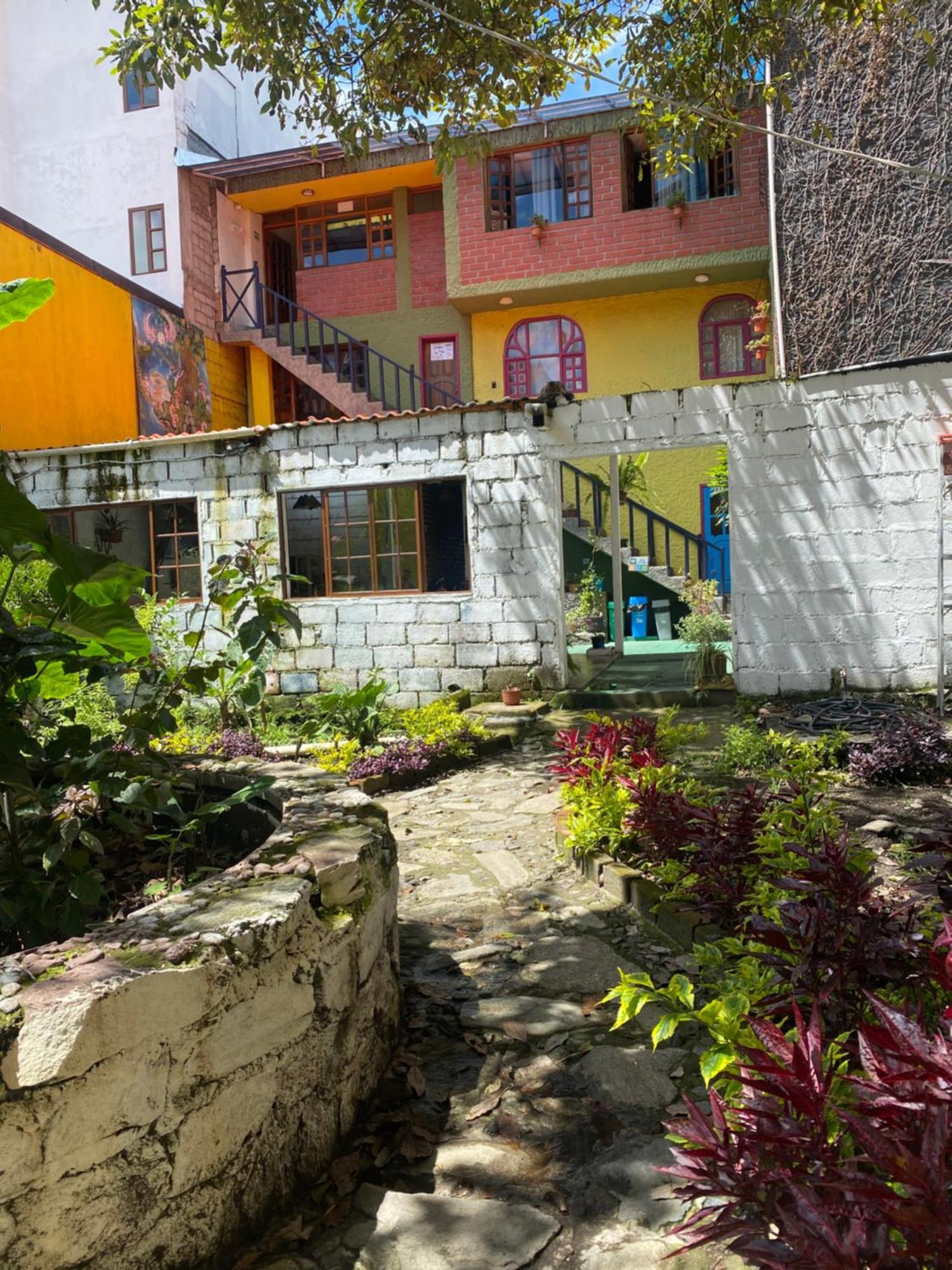 Garden House Hostal Baños Exterior foto
